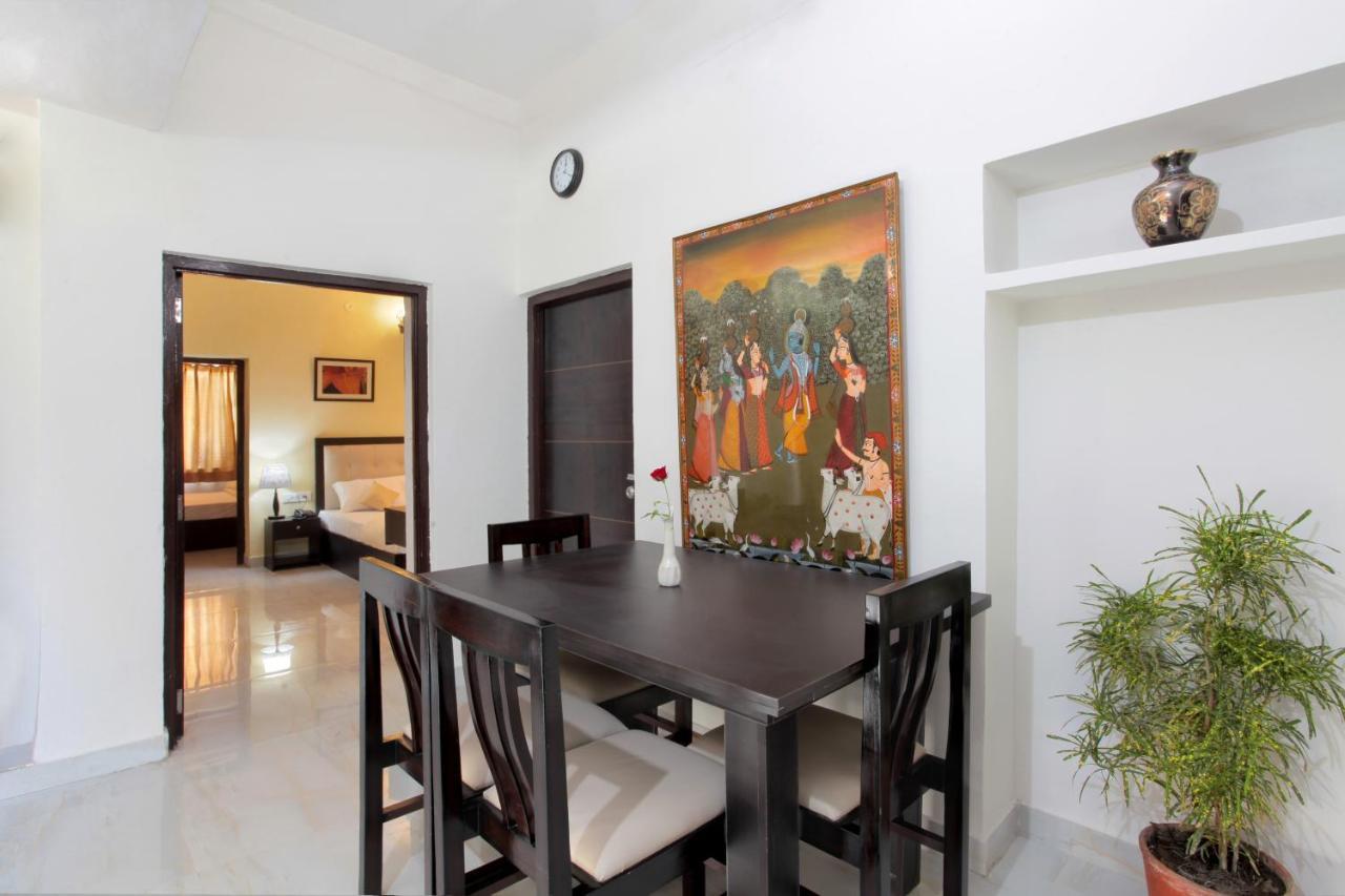 Mimosa Udaipur Bed & Breakfast ภายนอก รูปภาพ