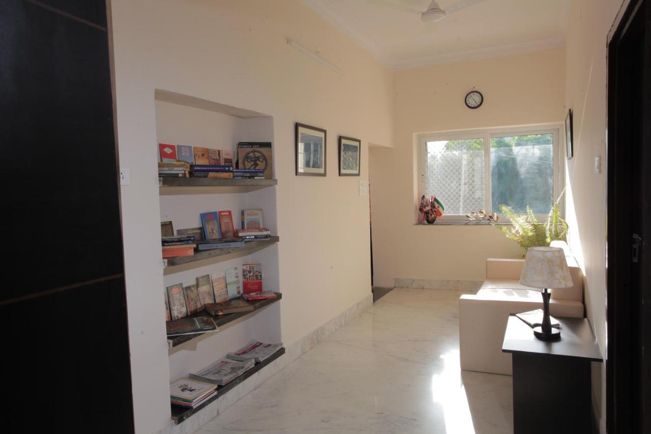 Mimosa Udaipur Bed & Breakfast ภายนอก รูปภาพ
